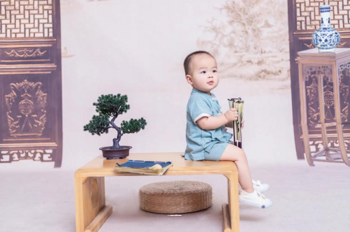 来宾宝宝汗毛重怎么办